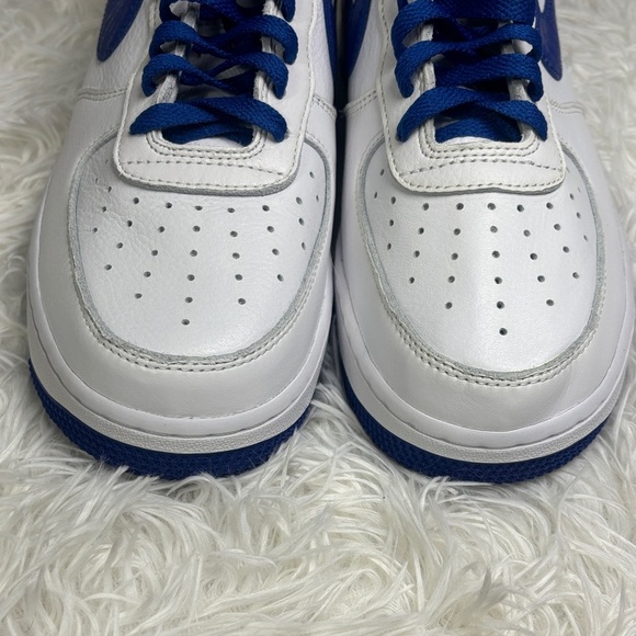 Nike Air Force 1 Low Leather White Blue Lace Up Sneakers Men\'s Athletic main image 4